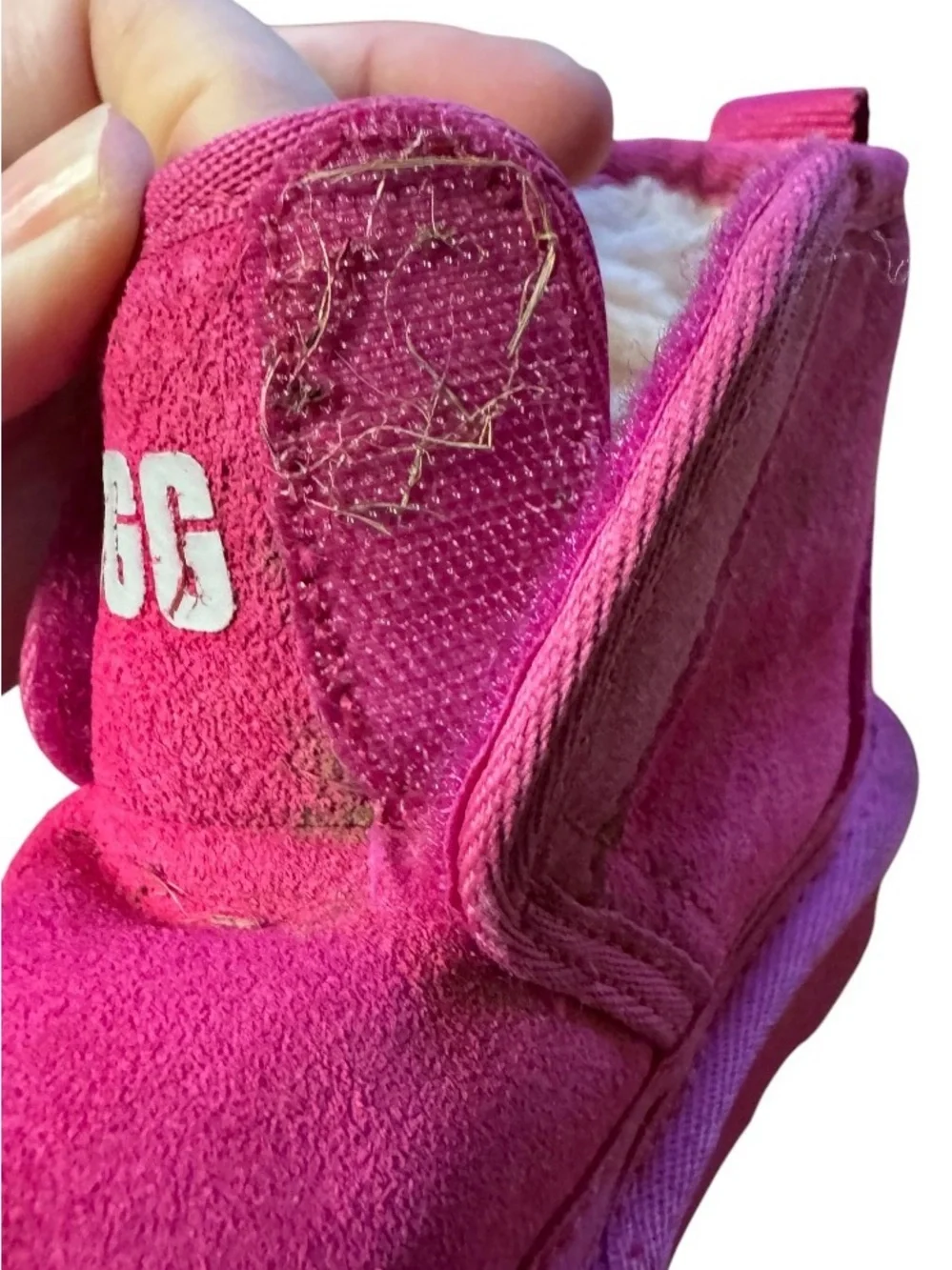 vibrant pink UGG Toddler Neumel EZ-Fit chukka boots SZ 8